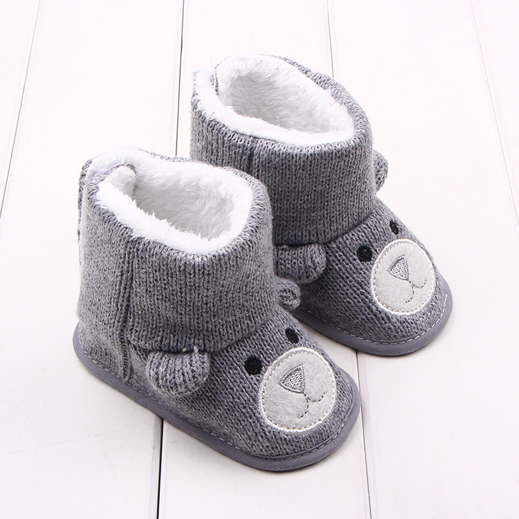 Chaussons Peluche Bébé – Hiver Douillet Assuré