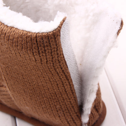 Chaussons Peluche Bébé – Hiver Douillet Assuré